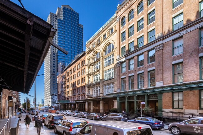 Foto del edificio - 55 N Moore St