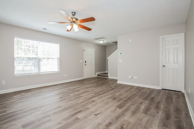 Foto del edificio - 10512 Wilson Glen Dr