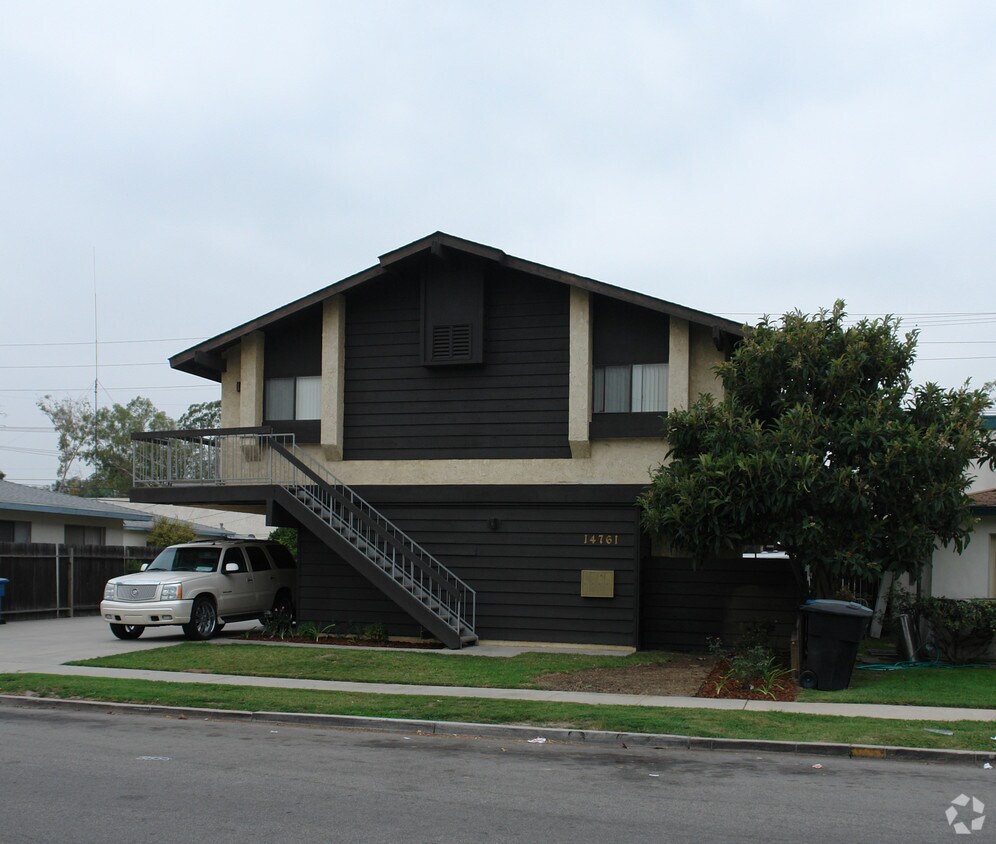 14761 Adams St, Midway City, CA 92655 Apartments in Midway City, CA