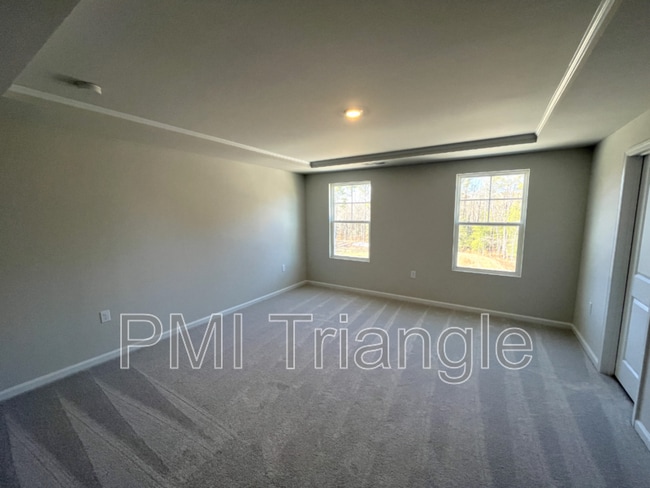 Building Photo - 1615 Singing Bird Trl