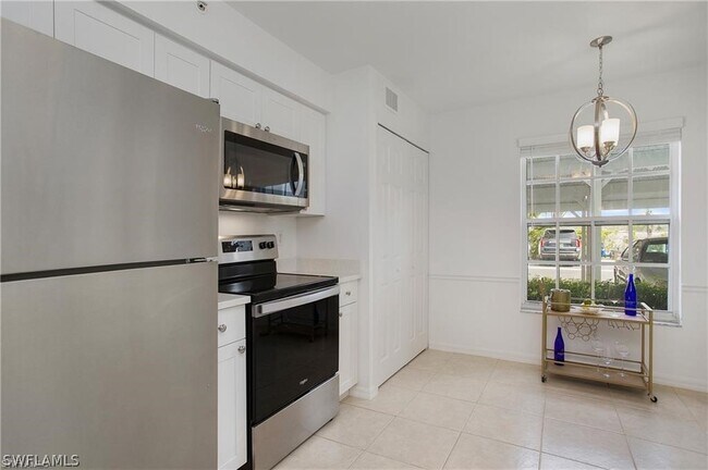 Foto del edificio - 470 Bermuda Cove Way