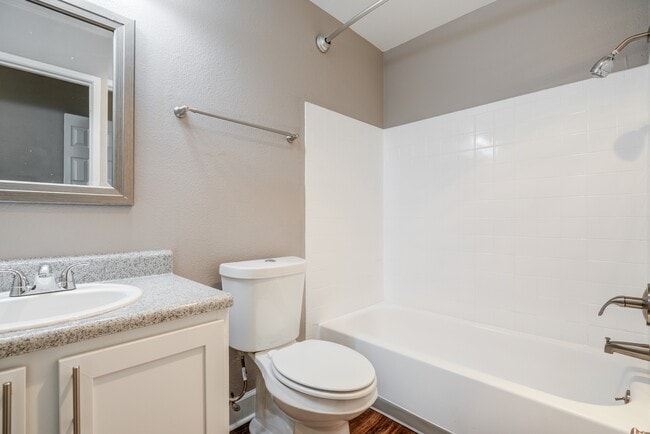 Bathroom - Florida Station