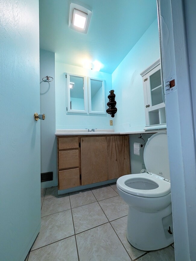 Photo du bâtiment - 6224 Bonnie Ln