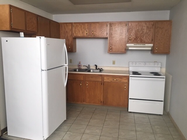 Building Photo - 407 S Blackhoof St