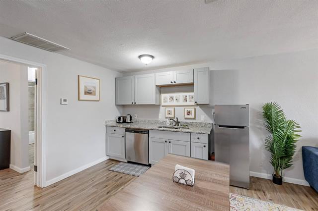 Foto del edificio - 1532 Whitaker Ave