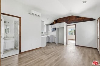 Building Photo - 2163 W 27th St