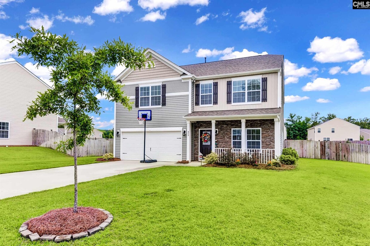 Primary Photo - 869 Sunseeker Dr