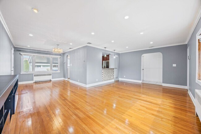 Foto del edificio - 2282 Baylis Ave