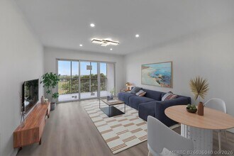 Building Photo - 3050 N Palm Aire Dr