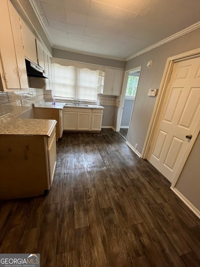 Building Photo - 3423 Flamingo Dr
