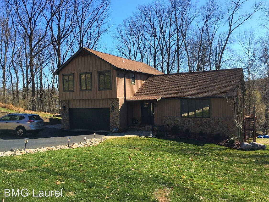 4 br, 3.5 bath House 9051 Dunloggin Ct House Rental in Ellicott