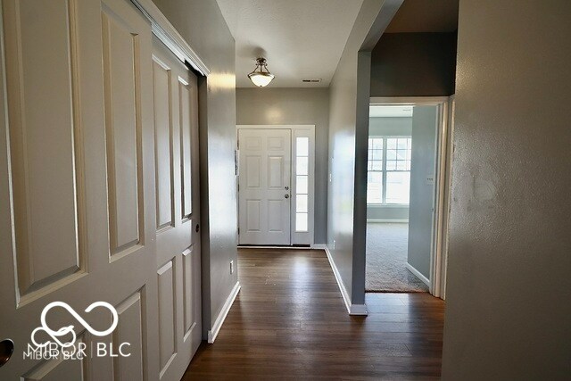 Foto del edificio - 8105 Milender Blvd