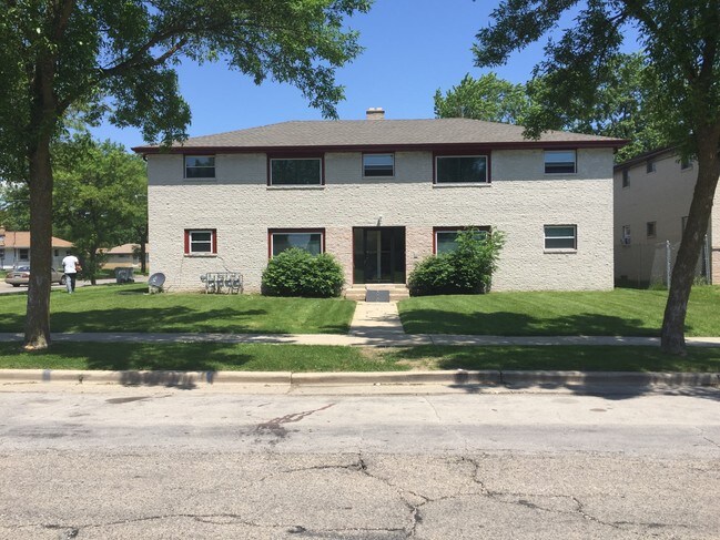 Foto del edificio - 7927 W Bender Ave