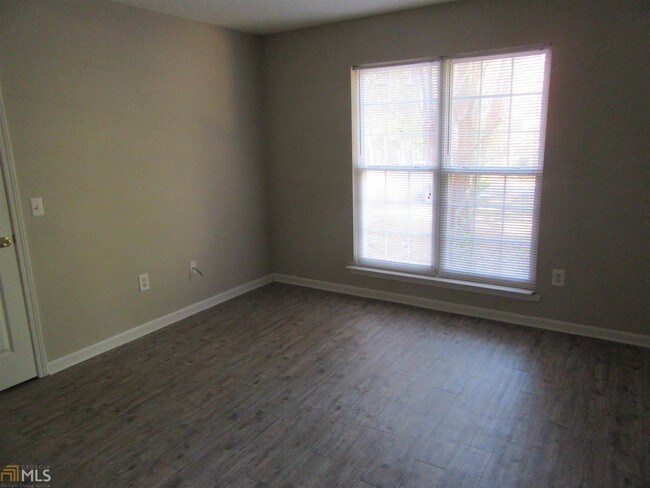 Foto del edificio - 413 Wilburn Cir