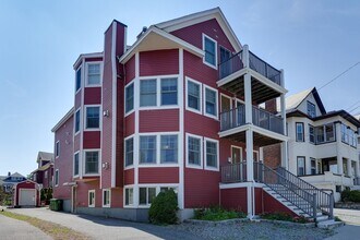 Building Photo - 18 Clyde Rd Building Photo - 18 Clyde Rd