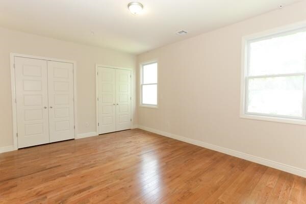 Building Photo - 1905 New York Ave