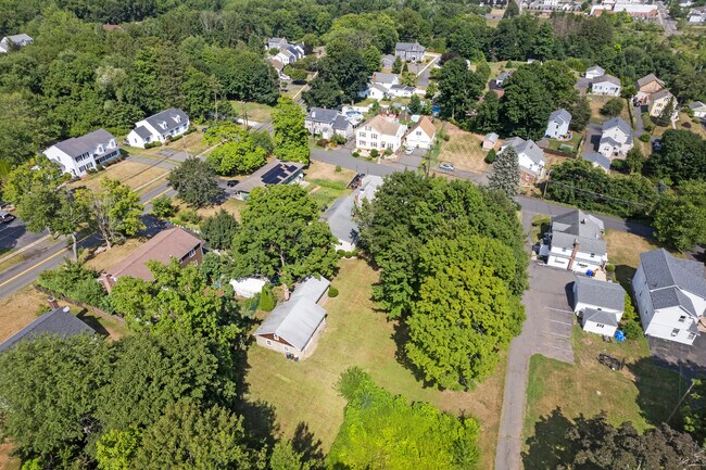 Foto del edificio - 160 Beecher St