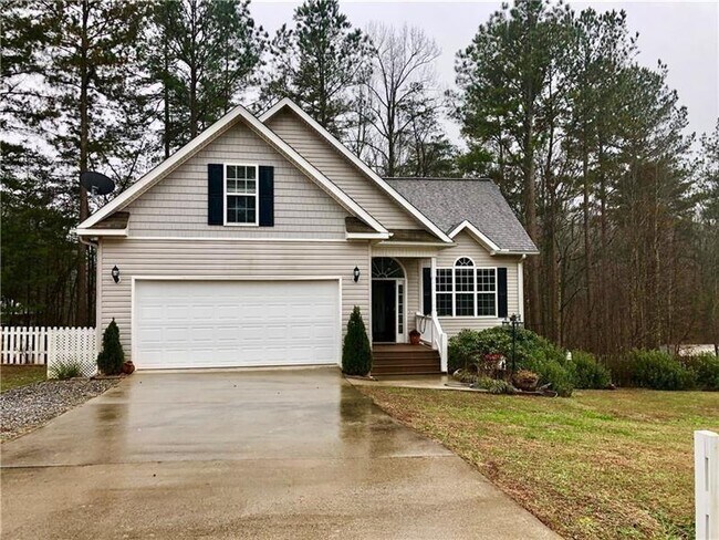 Foto del edificio - 43 Barker Trail Rd