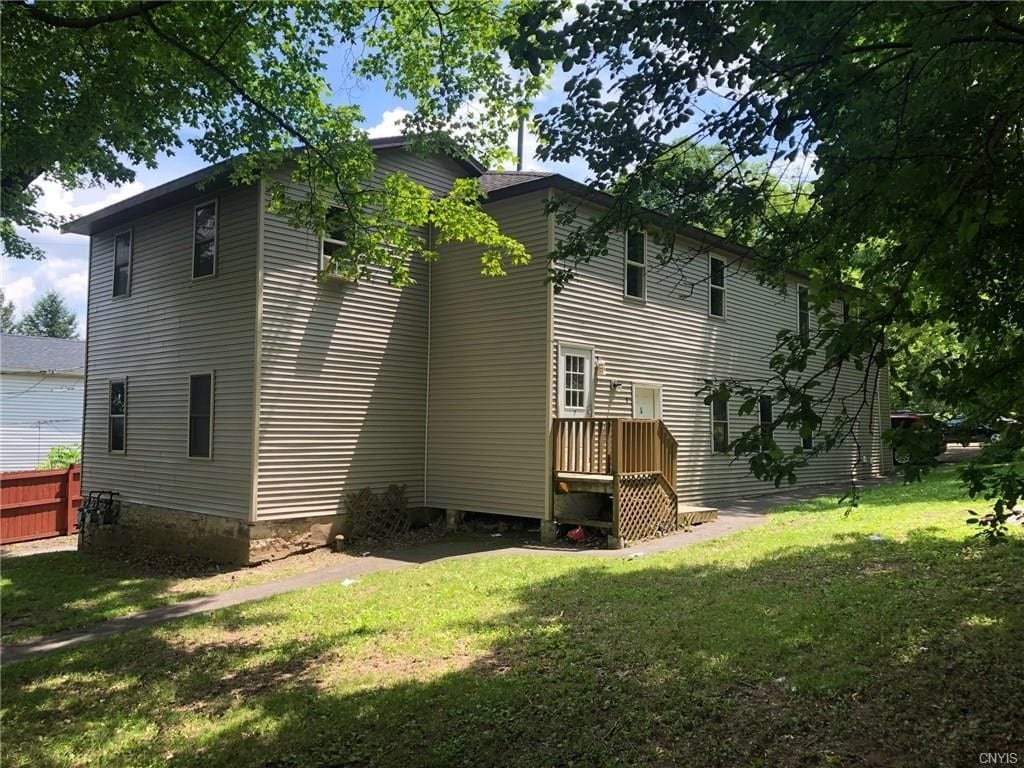 Building Photo - 4822 W Seneca Tpke