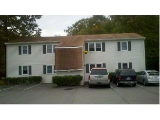 Building Photo - Moss Creek Apartments