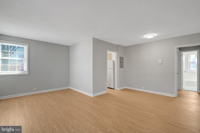 Foto del edificio - 206 N Trenton St