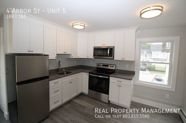 Building Photo - Newly Updated Studio/ 1 Bedroom with Heat ...
