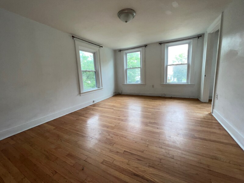 Foto principal - 1411 Dunnsville Rd