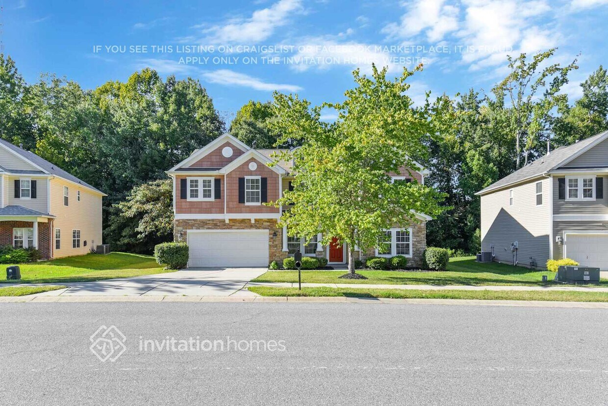 Foto principal - 13021 Blaze Manor Ln