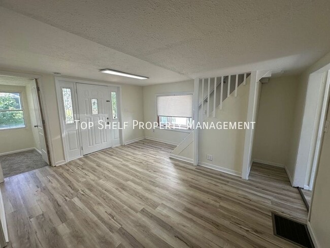 Building Photo - 1629 Capitol Ave