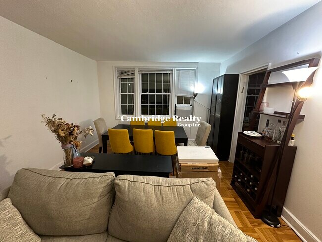 Building Photo - 50 Follen St