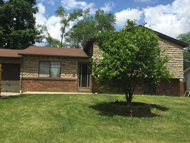Foto del edificio - 2872 Chimney Point Dr