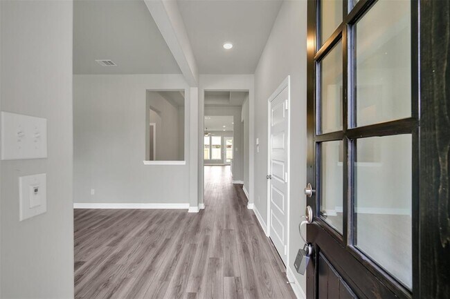 Foto del edificio - 529 Cedar Harbor Ct