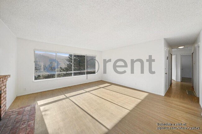 Building Photo - 1269 Alicante Dr