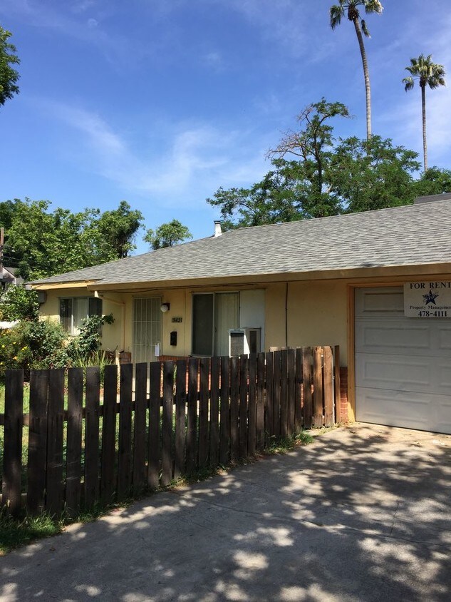 943 W Park St, Stockton, CA 95203 Room for Rent in Stockton, CA