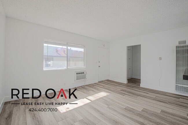 Foto del edificio - 630 N Cerritos Ave