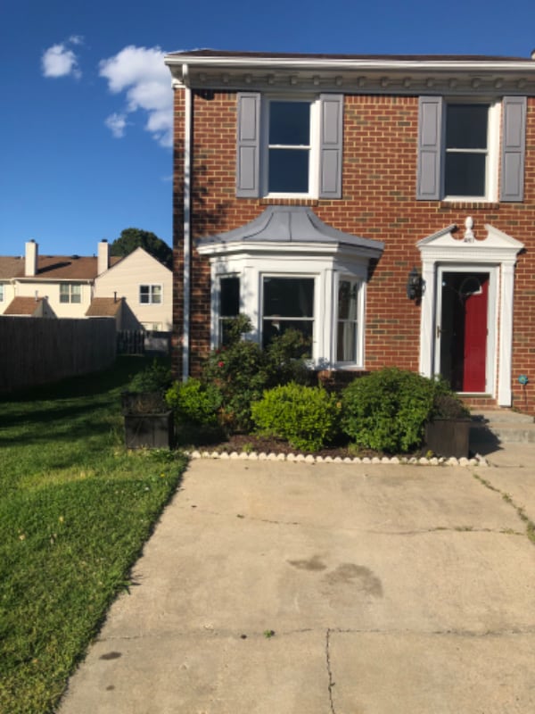 Photo - 461 San Roman Dr