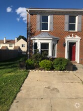 Building Photo - 461 San Roman Dr