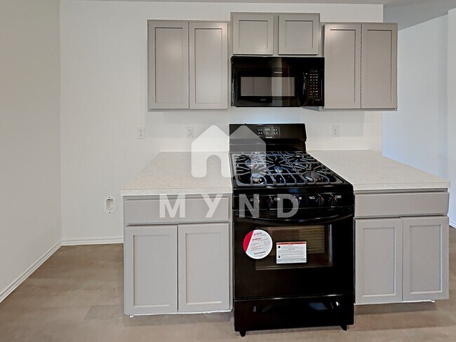 Foto del edificio - 5233 Elrington Valley Ln