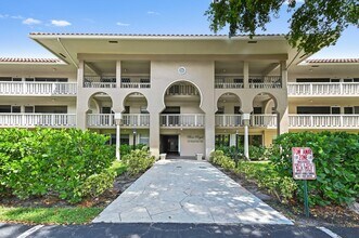 Building Photo - 100 Royal Palm Way