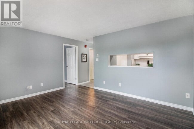 Building Photo - 212 Viewmount Dr