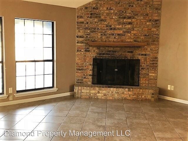 Foto del edificio - 4 br, 2 bath House - 5907 Stockwood St.