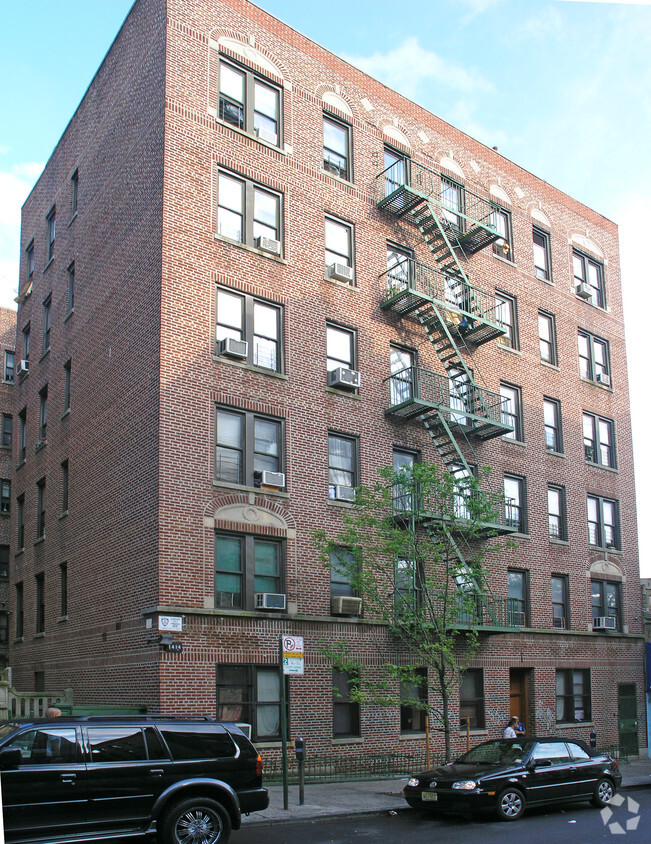 Primary Photo - 1414 Wythe Place