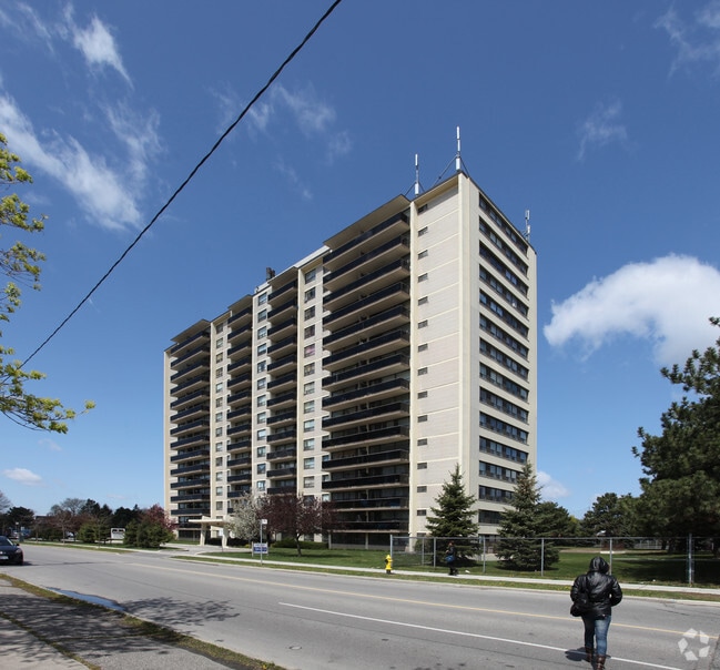 Photo du bâtiment - Esterbrooke Apartments