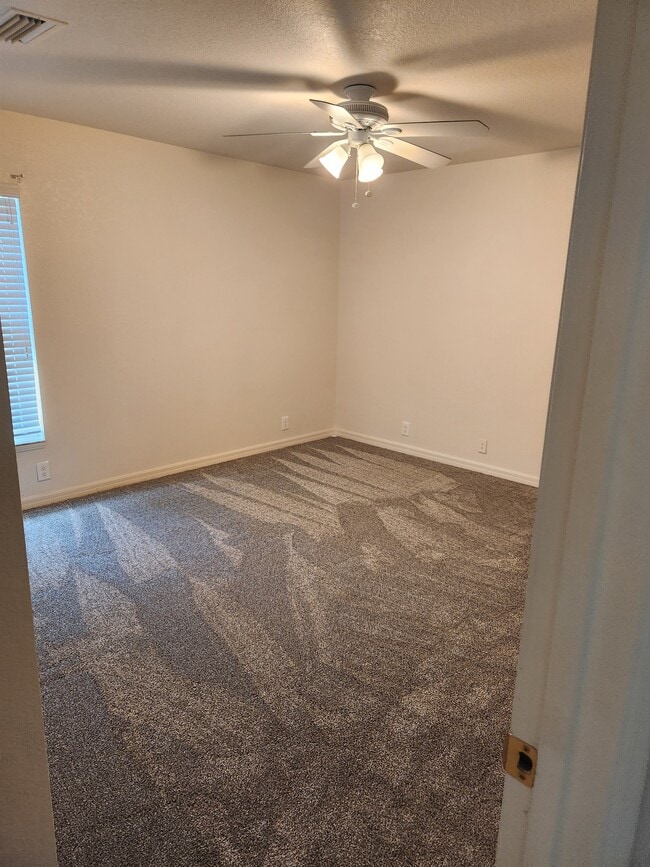 Building Photo - 4227 Larkin St