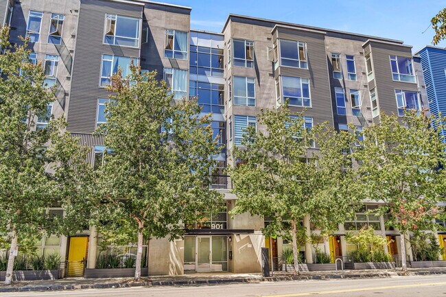 Foto del edificio - 901 Jefferson St