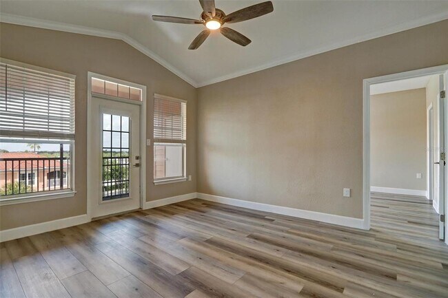 Foto del edificio - 5000 Culbreath Key Way
