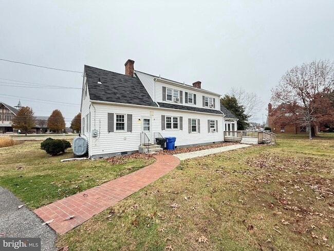 Photo - 118 St Marys Ave House