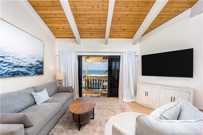 Foto del edificio - 2355 NE Ocean Blvd