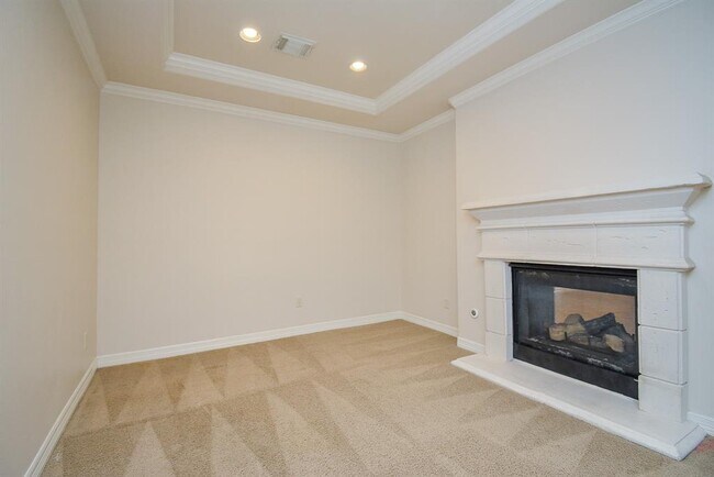 Foto del edificio - 4204 Stonebridge Dr