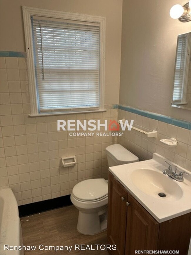 Building Photo - 3 br, 1.5 bath House - 3160 Standard Rd